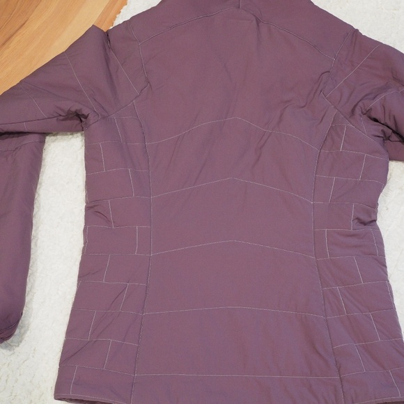 SOLD Patagonia Nano Air Jacket - Picture 7 of 7